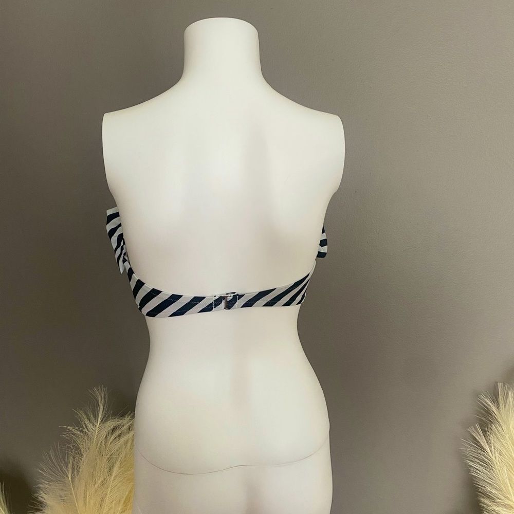 Victoria's Secret Ruffle & Striped Bandeau Bikini Top - Picture 4 of 4